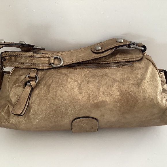 Guess Matte Gold Handbag Purse excellent condition - Picture 7 of 8